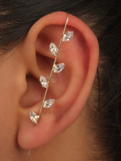 Elegant Leaf Petal Earcuff