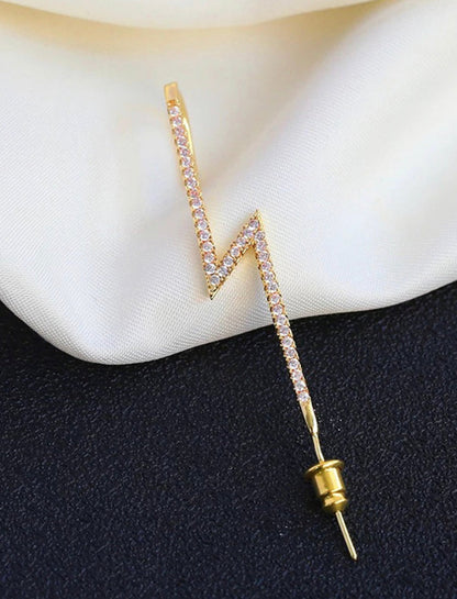 Elegant Diamond Studded Earcuff